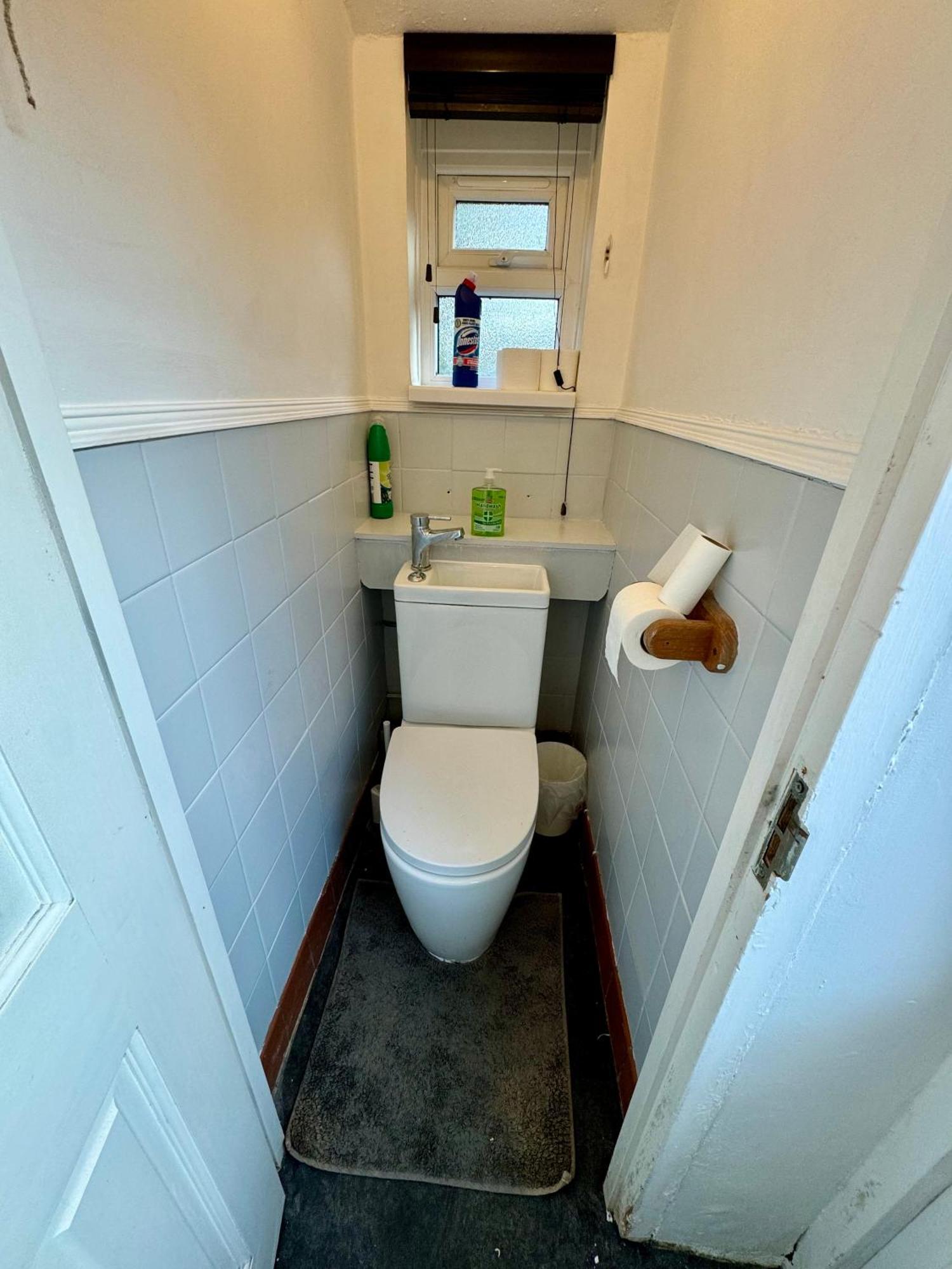 Delightful Room By Gloucester Road บริสตอล ภายนอก รูปภาพ